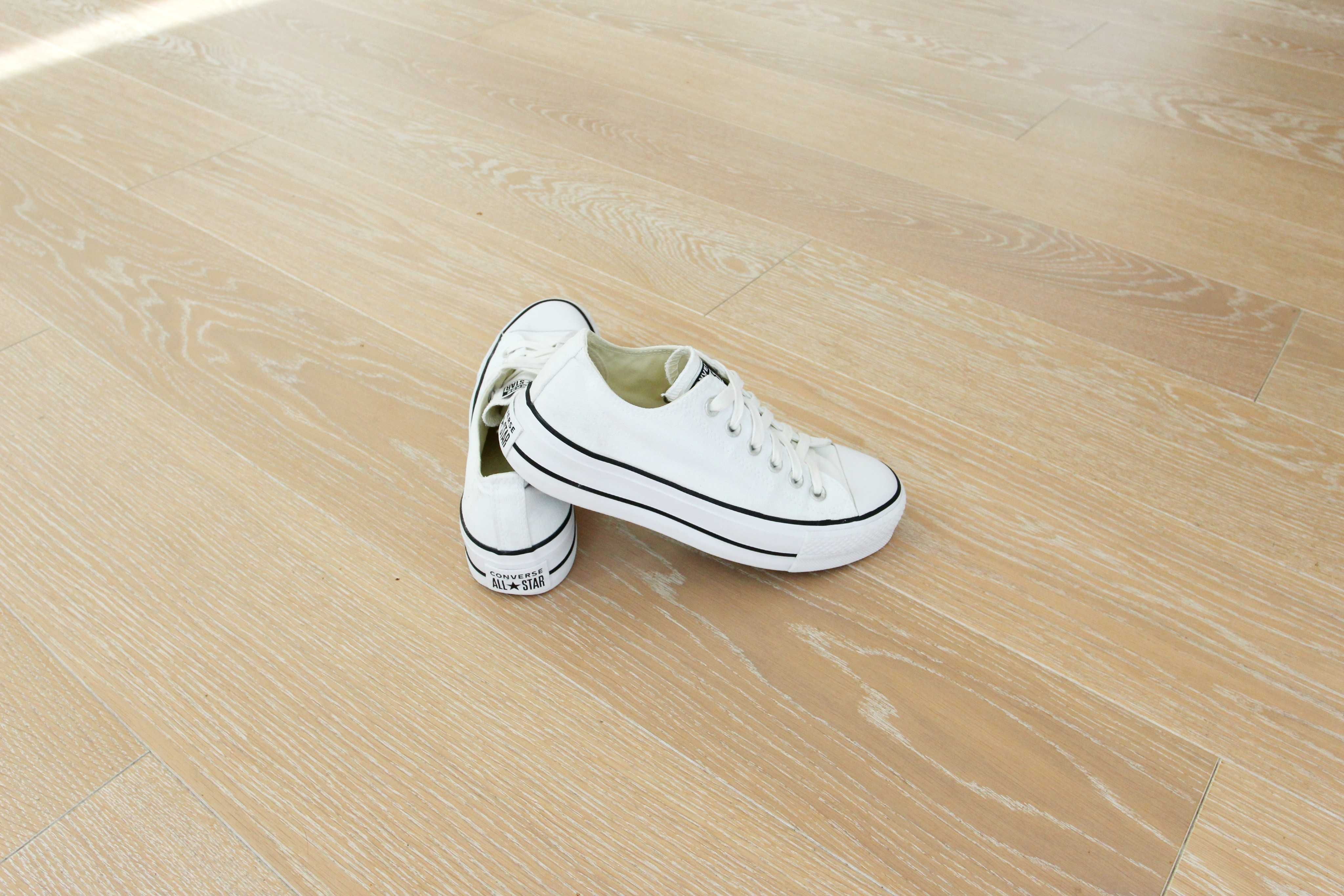 Converse czysta biel, platforma 38/ 37,5, UK 5