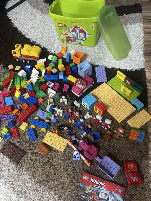 LEGO zestaw klocków z serii Duplo