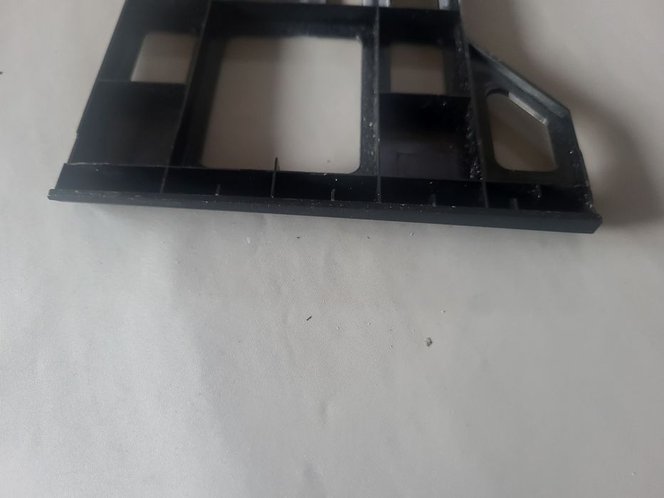 Sprzedam zaślepka maskownica napedu do Laptopa Acer Packard Bell Z5WGM