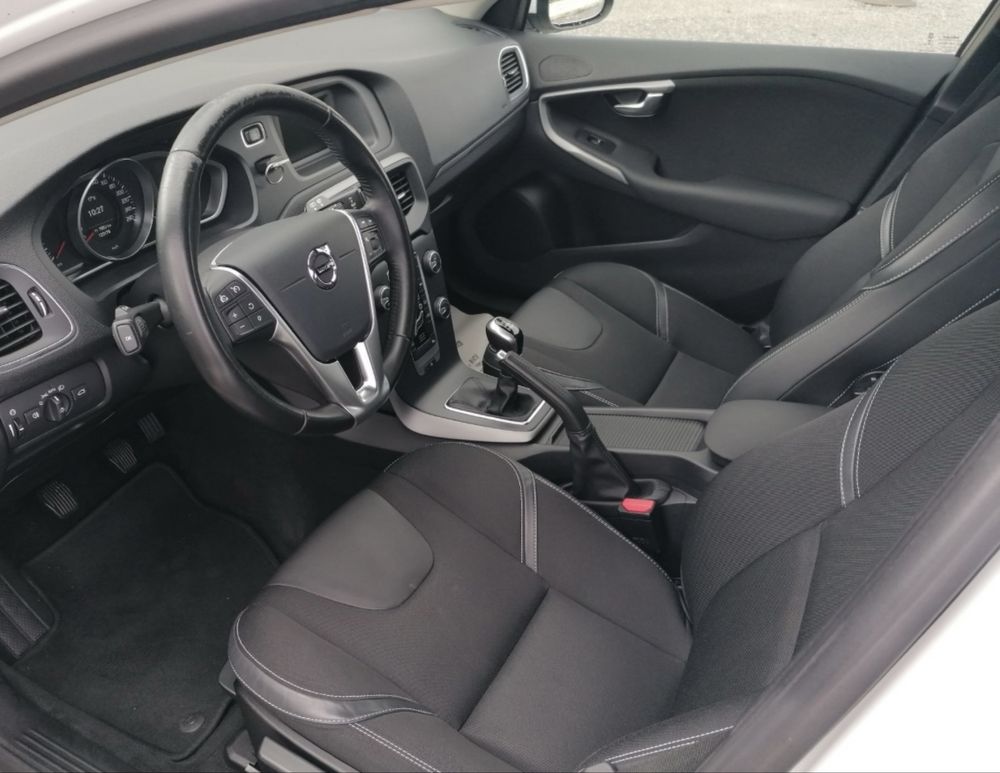 Volvo V40 D2 1.6 - 184.000 km - 2013 - Top de Gama