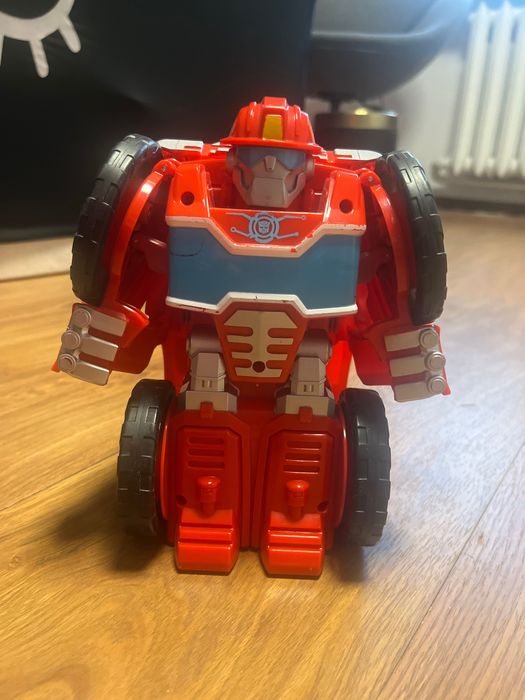 Transformers Rescue bots optimus prime zmienia się transformuje duzy