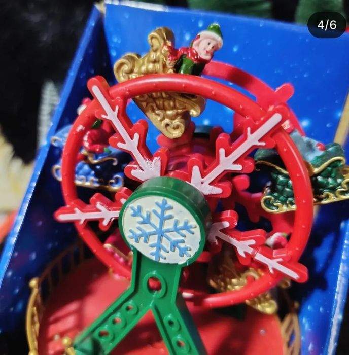 Музичне колесо карусель кав'ярня інсталяція Magic Village