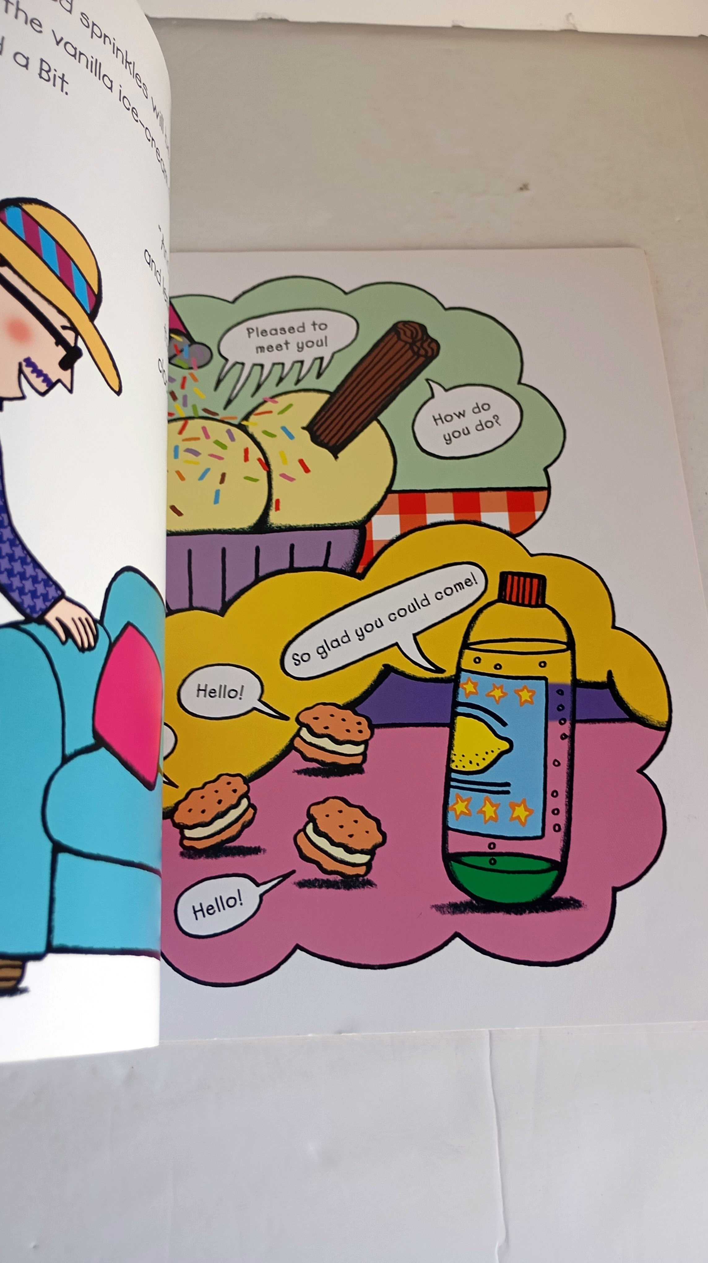 006 and a Bit - A Daisy Book - Livro em Inglês