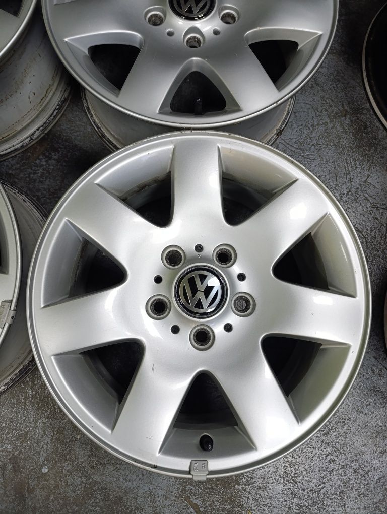 Диски р16 5 120 Volkswagen T5 T6 Opel Vivaro Renault Traffic BMW 3