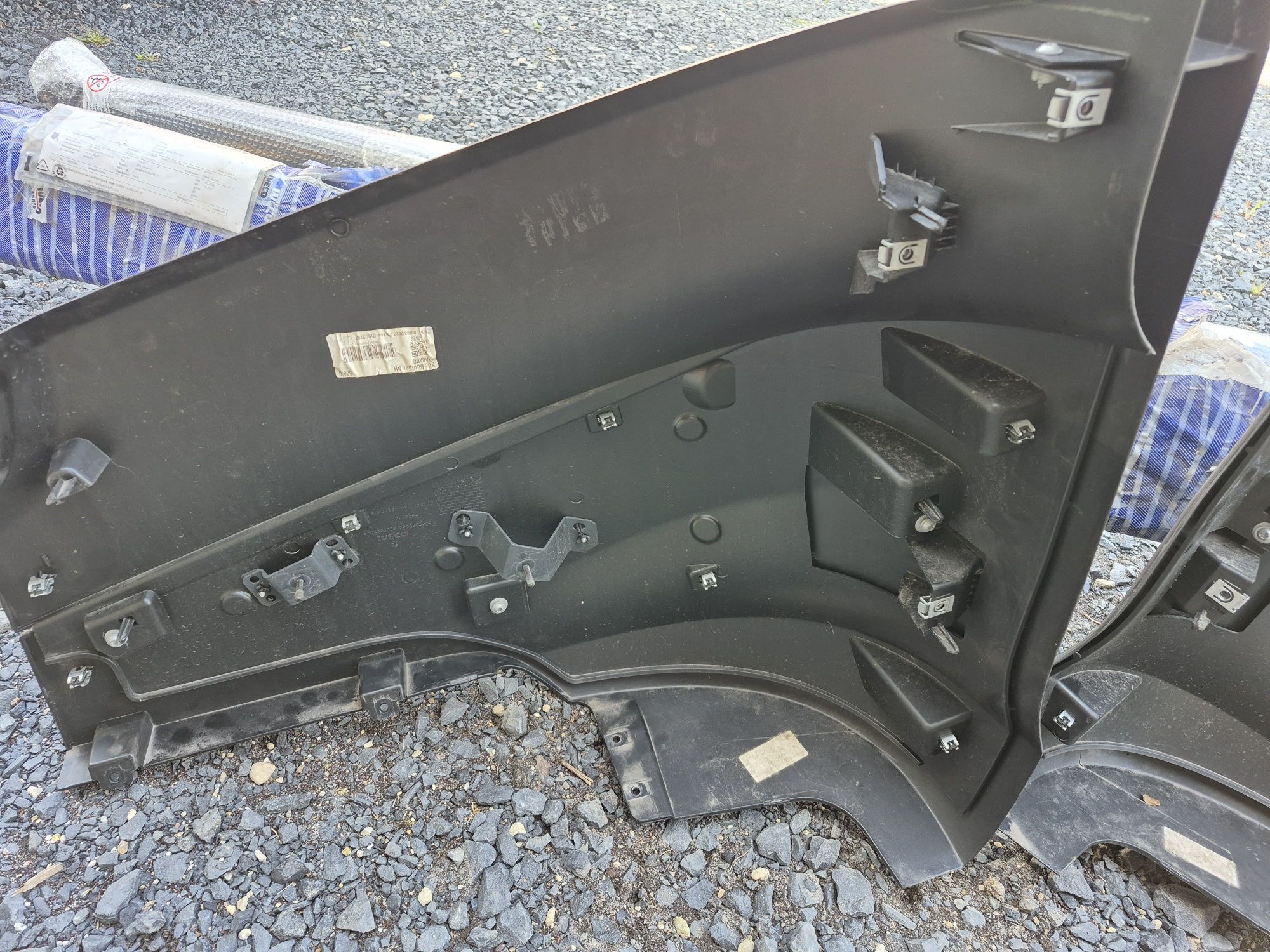 Zderzak Iveco Sway