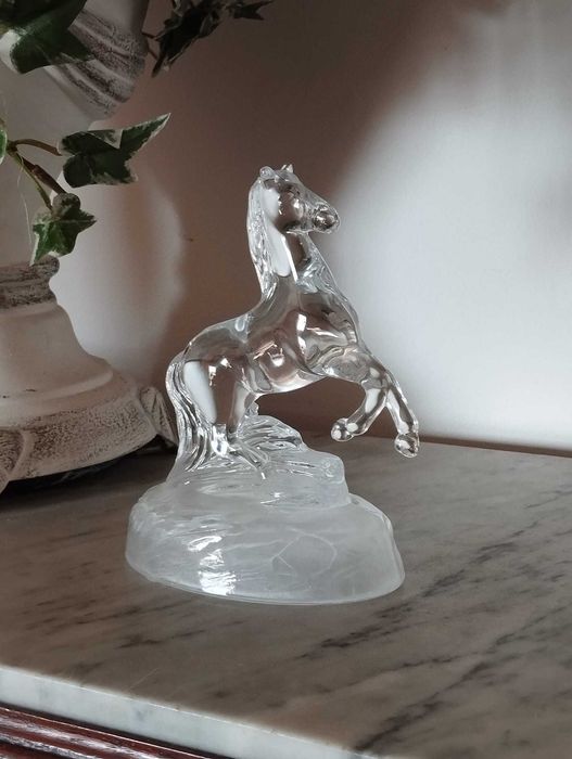 Cavalo em Cristal