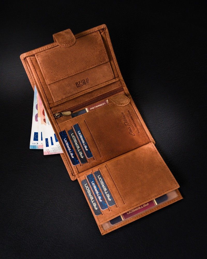 nubukowy portfel męski z systemem rfid protect - peterson