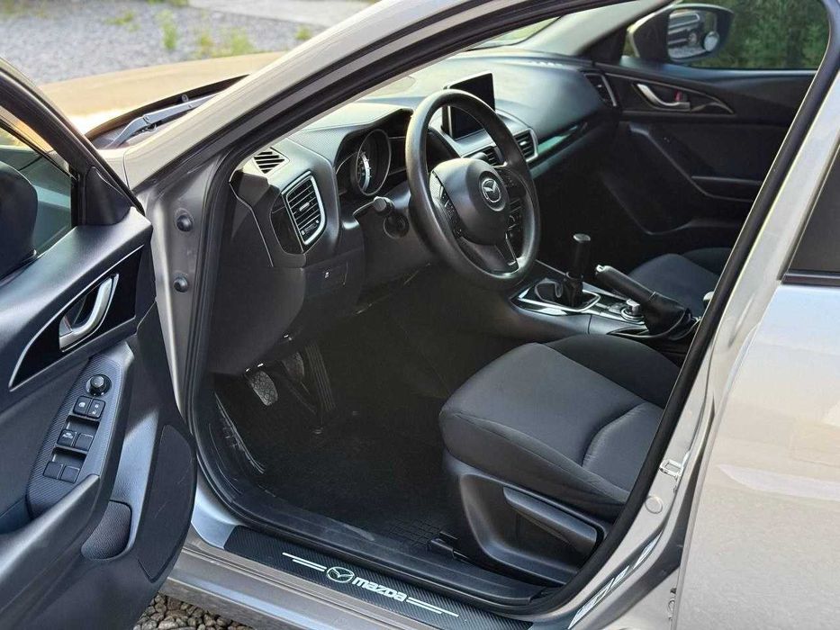 Mazda 3 2.0 бензин 2016 р.в. механіка
