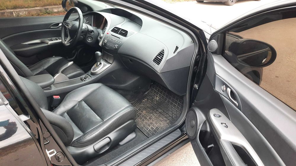 Honda Civic 5D 2010 р 1.8 АТ газ 96000 км пробіг