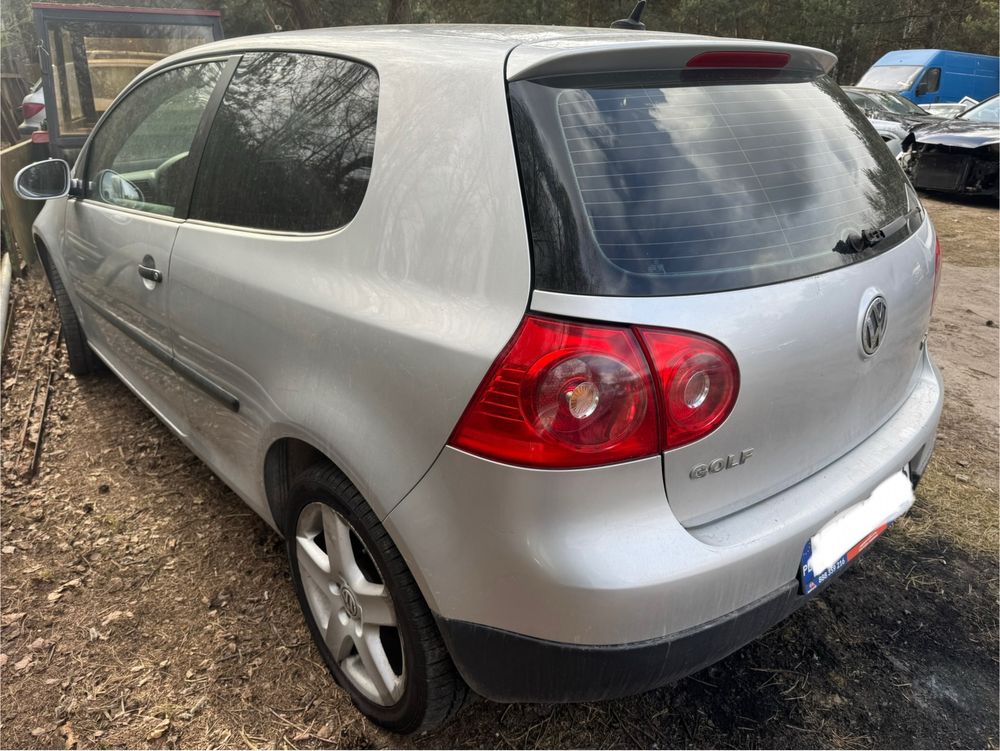 Drzwi Golf 5 V Fotele 1.9 bkc części