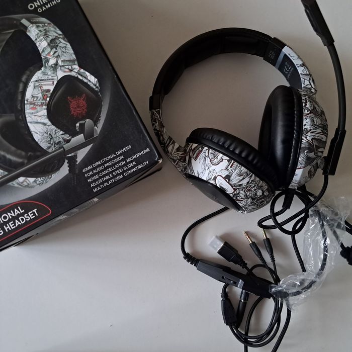 Słuchawki z mikrofonem , podświetlene