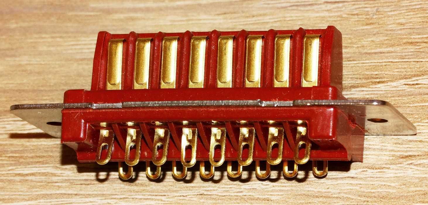 Złącze złocone wtyk RED RANGE PLUG RP 16 NOWY, wysoka JAKOŚĆ