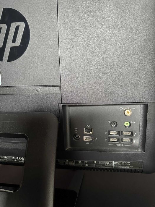 Komputer all in one HP 200, 21,5 cala. Procesor i3, dysk SSD 128 GB