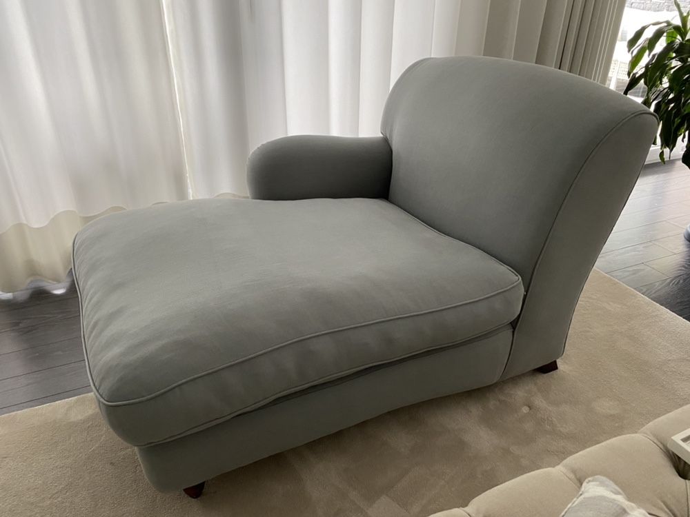 Chaise longue como nova sofa