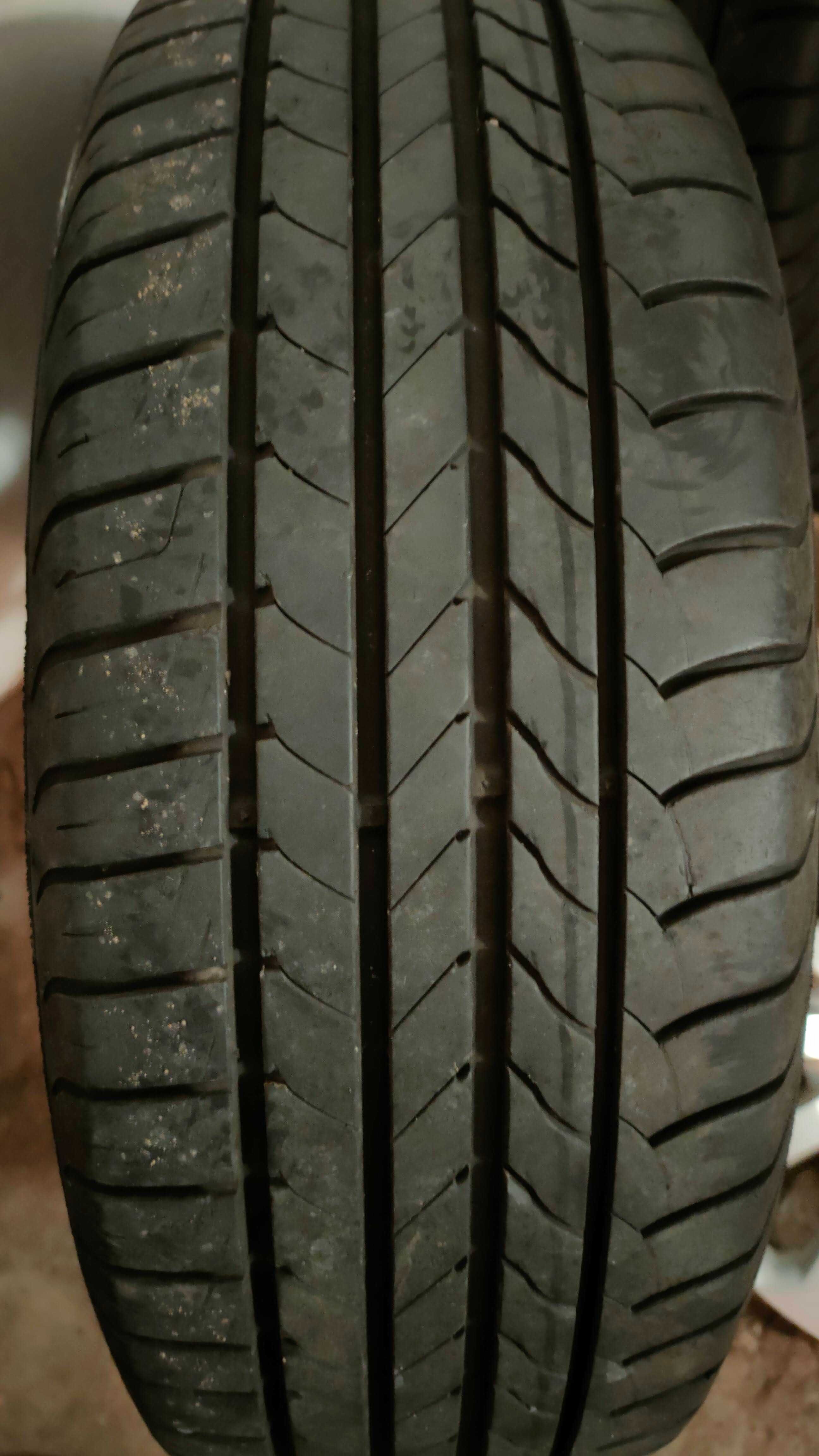 koła Ford 4x108, 195/60R15 czujniki TPMS, B-Max Fiesta; kołpaki