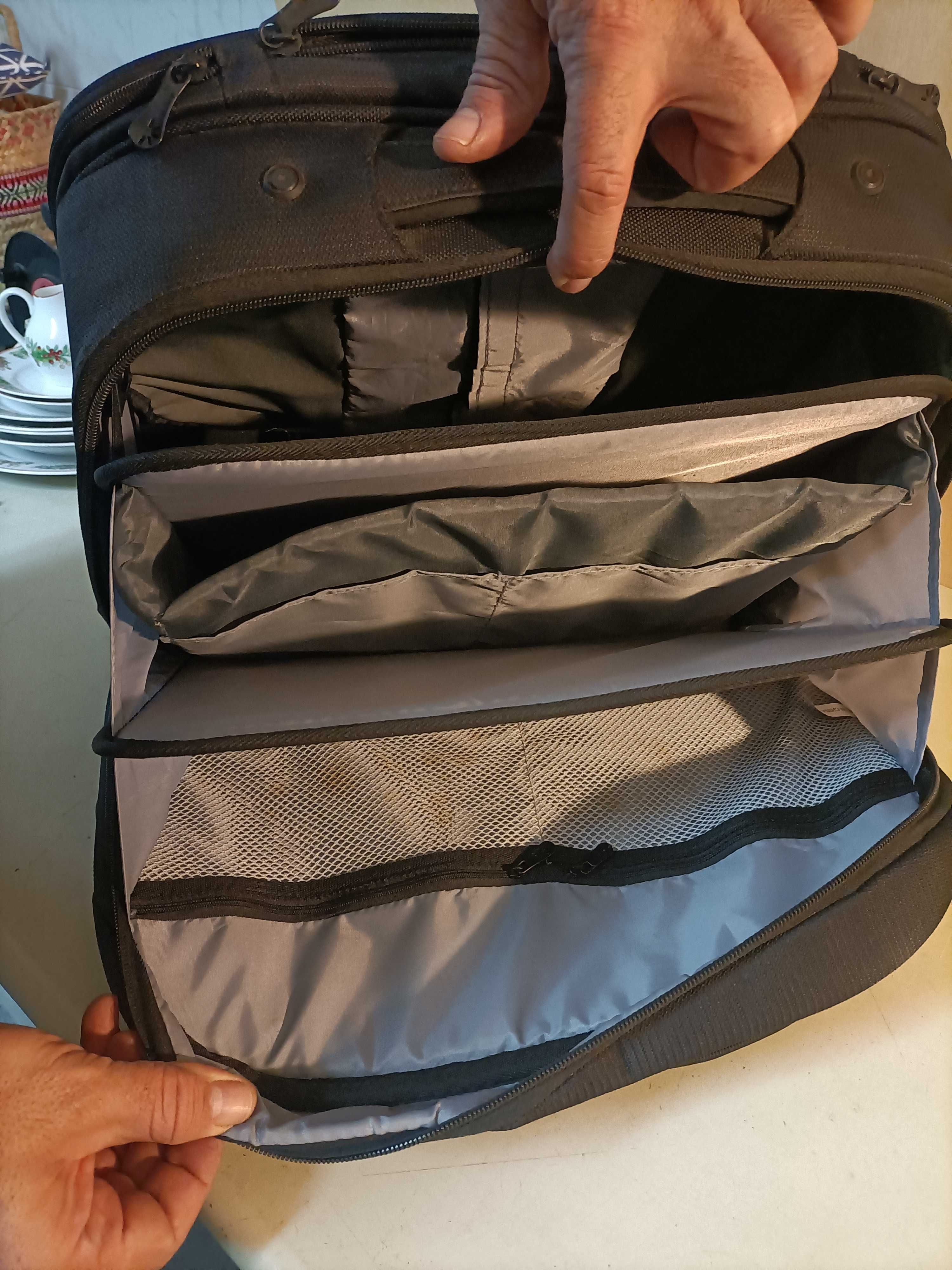 Mochila para portátil preta de tecido