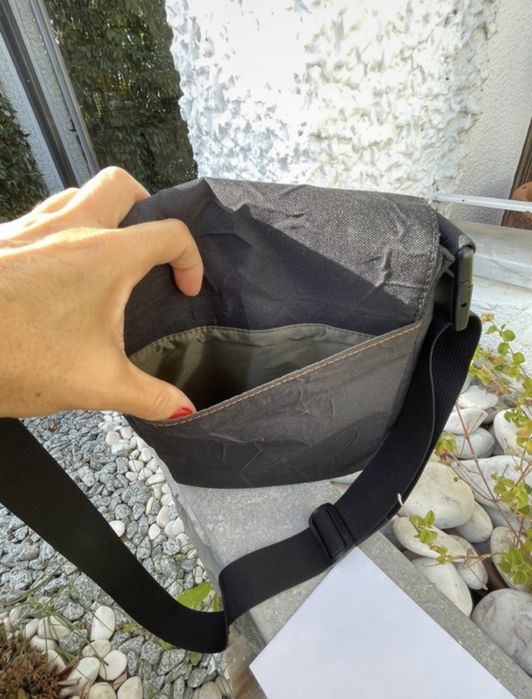 Bolsa Targus, compartimentada