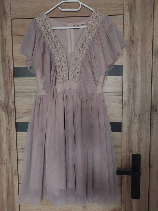 Sukienka z tiulem i koronką