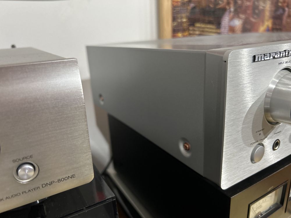 Amplificador Marantz PM 7001 Ki Signature com comando e certificado.