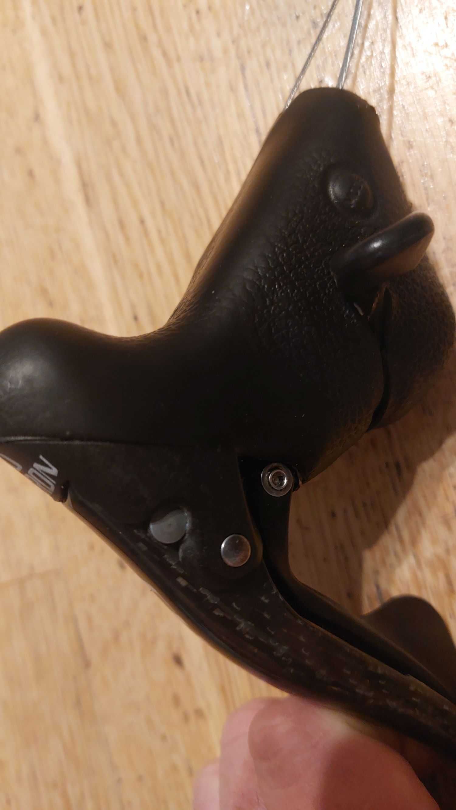 Campagnolo Chorus klamkomanetki 2x10 komplet stan bardzo dobry