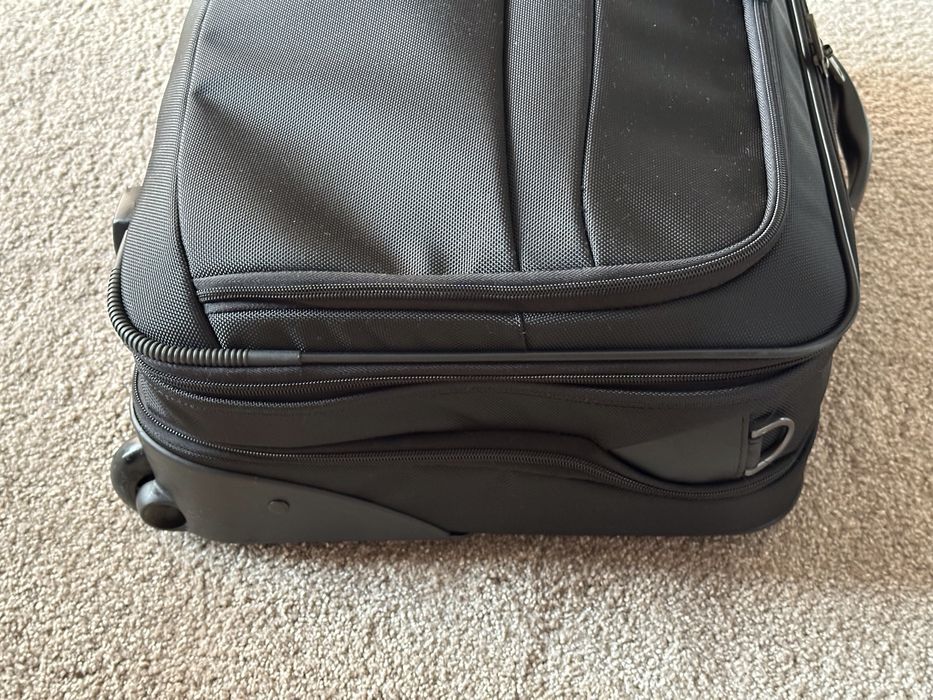 Mala de cabine com rodas para computador - Samsonite, como nova.