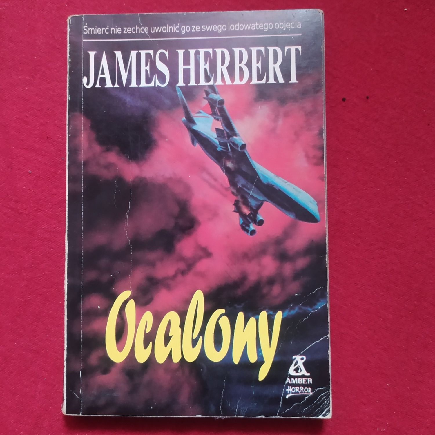 Ocalony - James Herbert