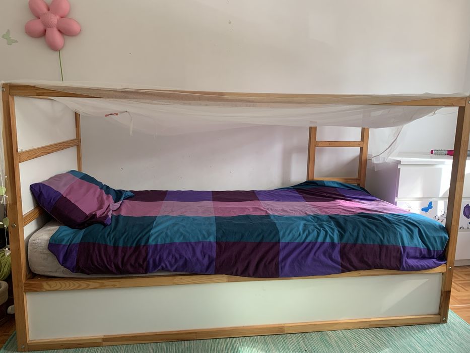 Cama reversível IKEA COM colchão