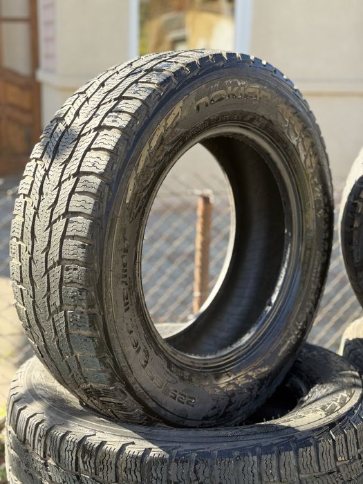 Nokian Hakkapeliitta CR3 225/65/R16C