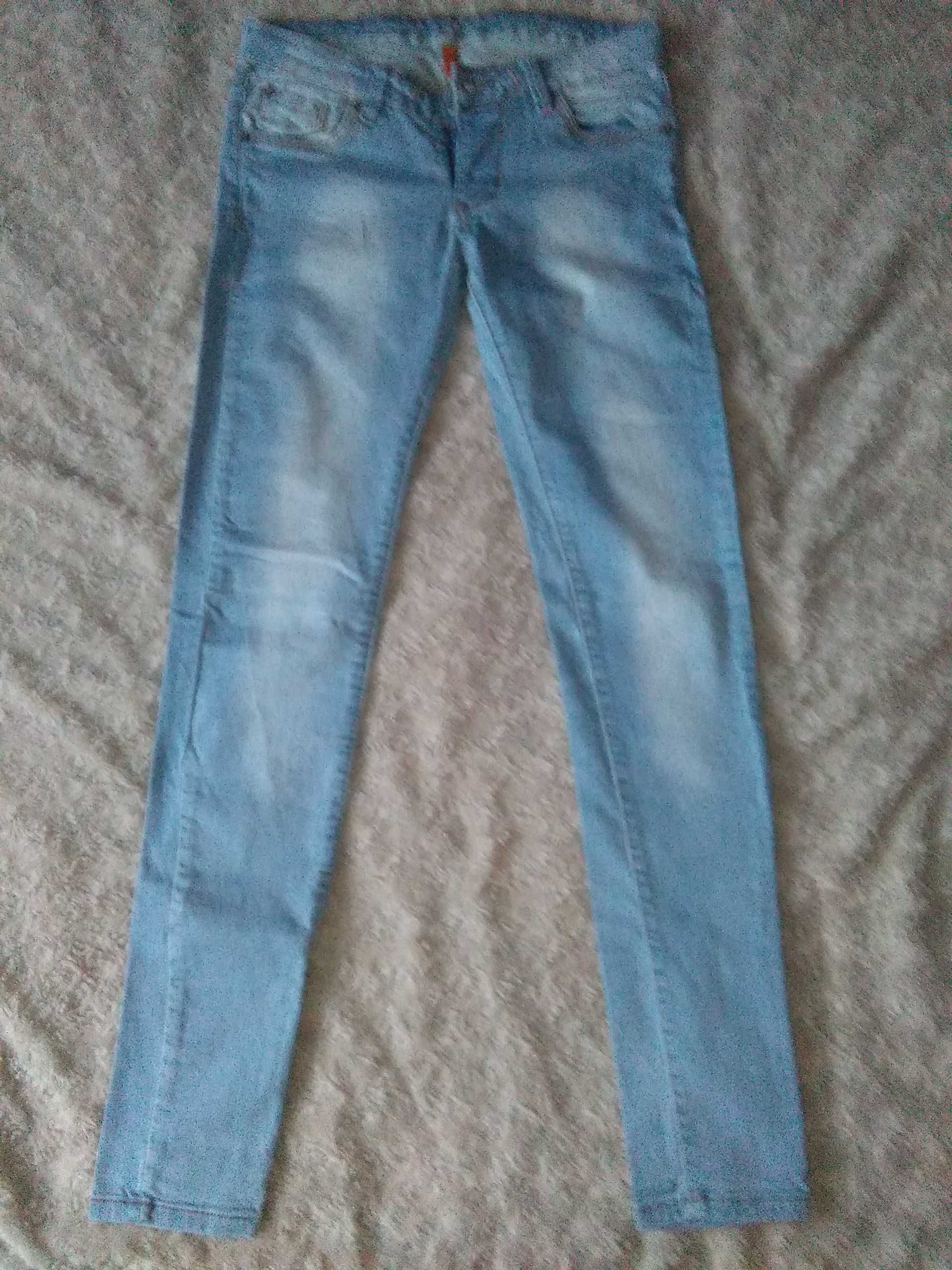 Spodnie jeans (rurki) R36/S