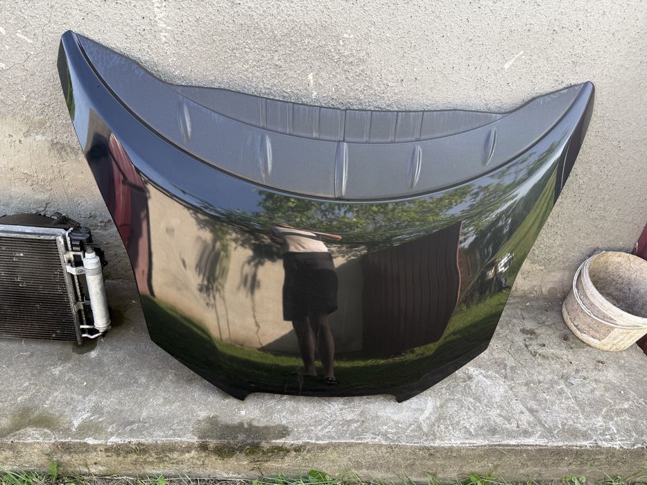 Капот нісан ліф nissan leaf