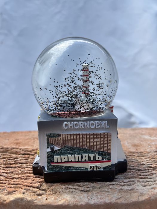 Снігова куля Чорнобиль 6,5 см