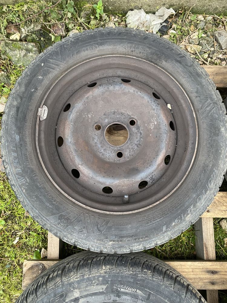 4 jantes de ferro/pneus 145/70R13 3 furos (peugeot, citroen)