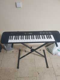 Keyboard Casio CTK-240 plus stojak gratis