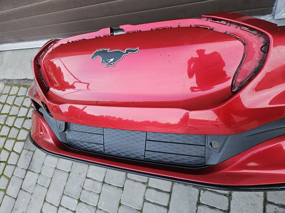 Бампер передній Ford Mustang Mach E 2021-