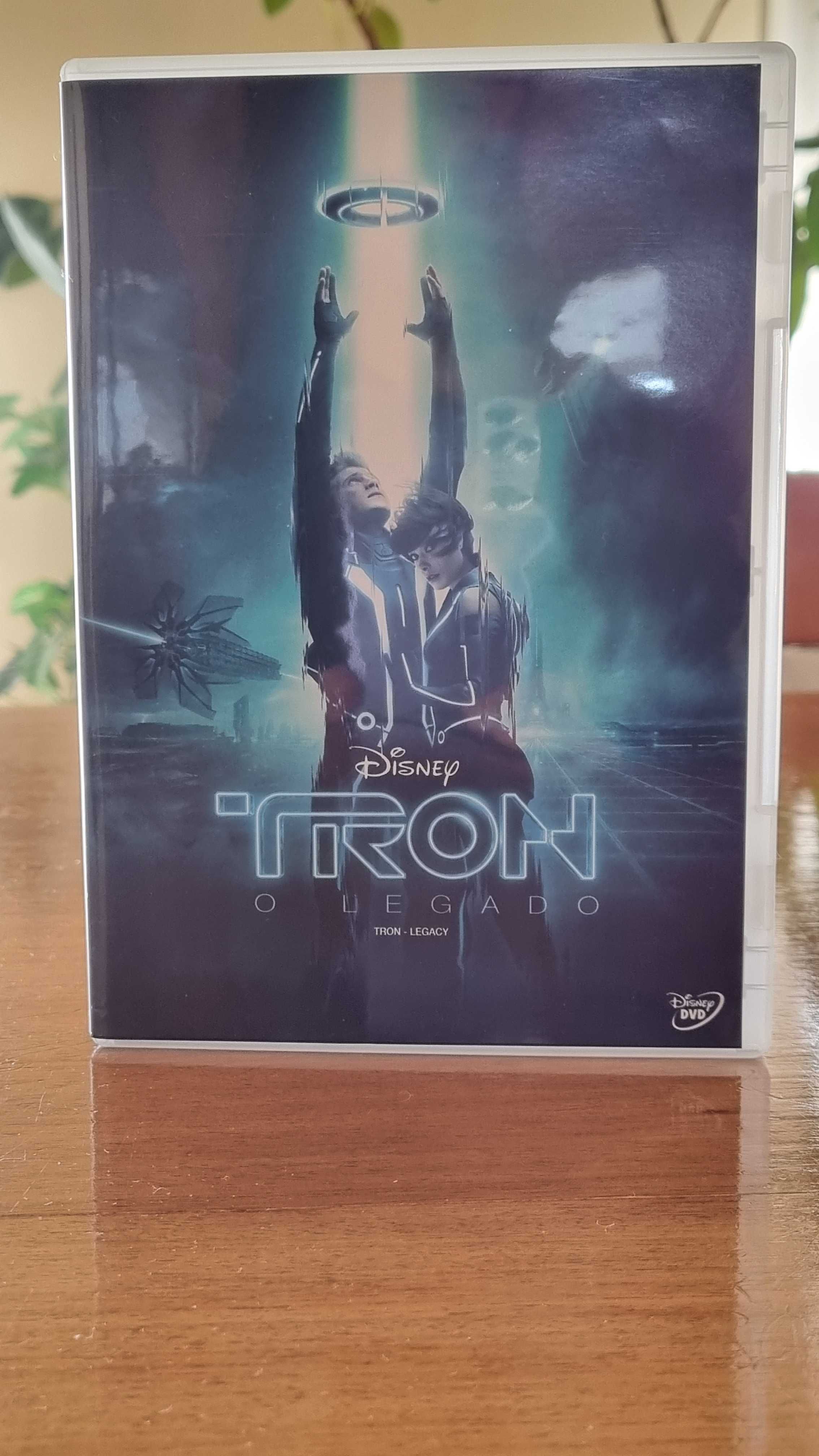 Vendo DVD Filme Ficção Científica "TRON: O Legado" (c/ Jeff Bridges) !