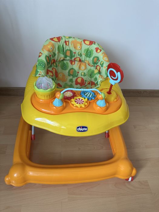 Дитячі ходунки  Chicco
