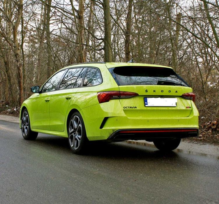 Wynajem samochodu wypożyczenie auta Skoda Octavia RS 4x4 2.0 DIESEL