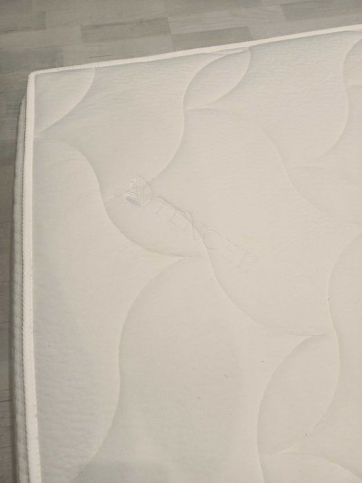 Materac lateksowy 200/90 Ikea