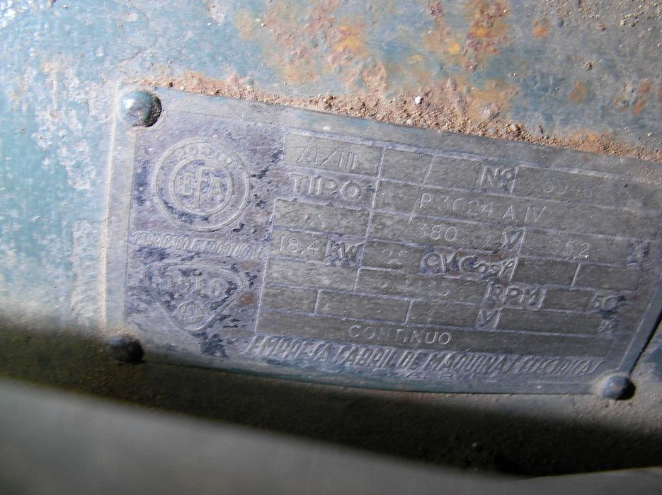 Motor elétrico 25 CV 1400 Rpm / Vários