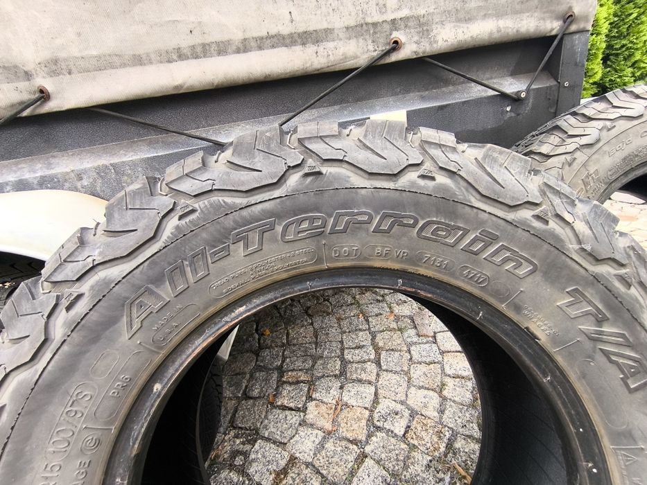Opony BF Goodrich All-Terrain T/A 215/75 R15