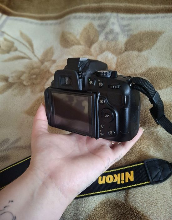 • Продаю фотоапарат Nikon D5200 в ідеальному стані
