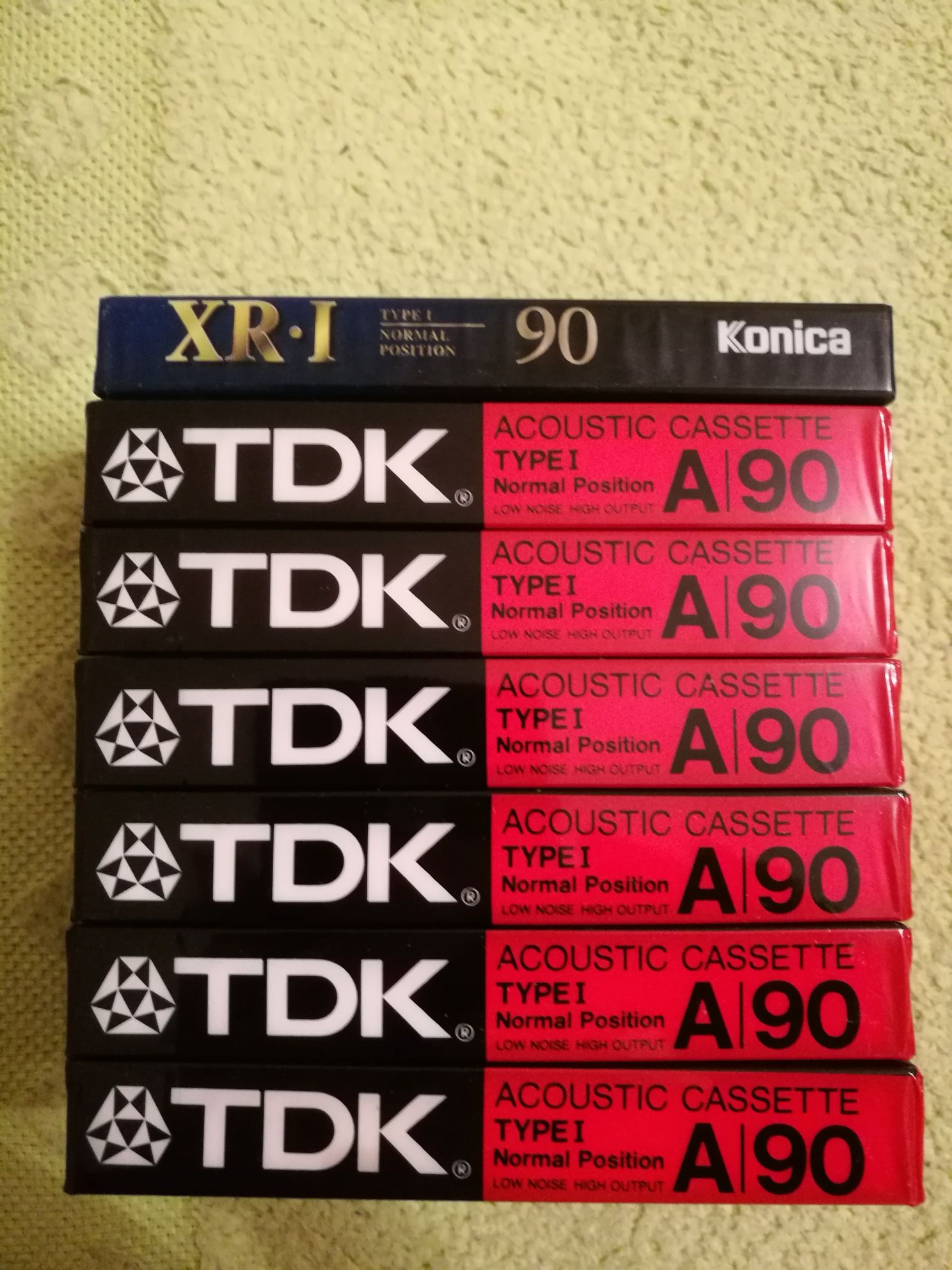 Новые запечатанные аудио кассеты TDK, made in Japan.