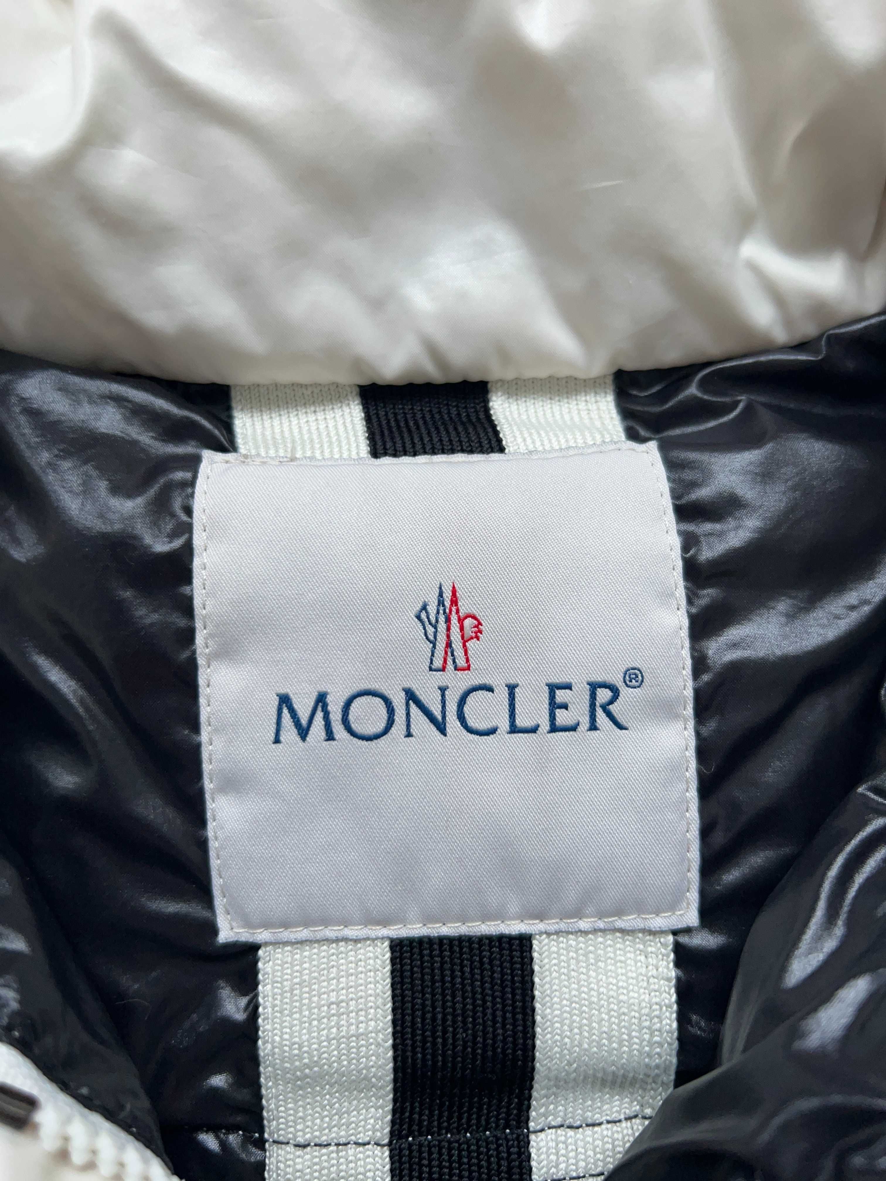 Moncler дитяча жіноча куртка пуховик оригінал монклер р 164 cm 14 Y