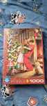 Puzzle 1000 Chistmas Surprise by Simon Tread. Nowe zafoliowane!