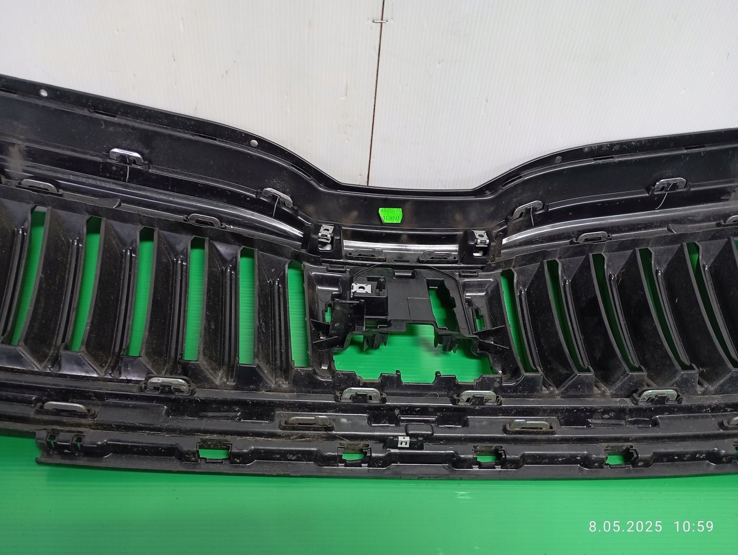 GRILL ATRAPA ZDERZAKA SKODA OCTAVIA 4 5E3853653 19-22