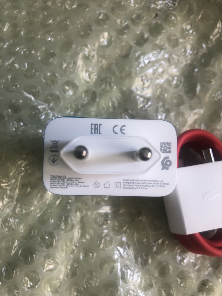 Nowa ładowarka 100w supervooc do One Plusa z kablem box