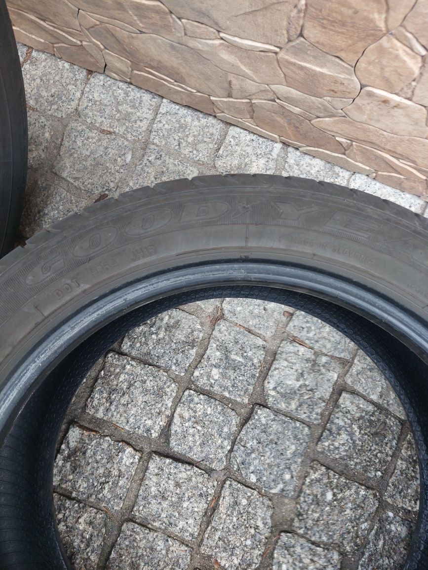 Opony Goodyear 215/50R17