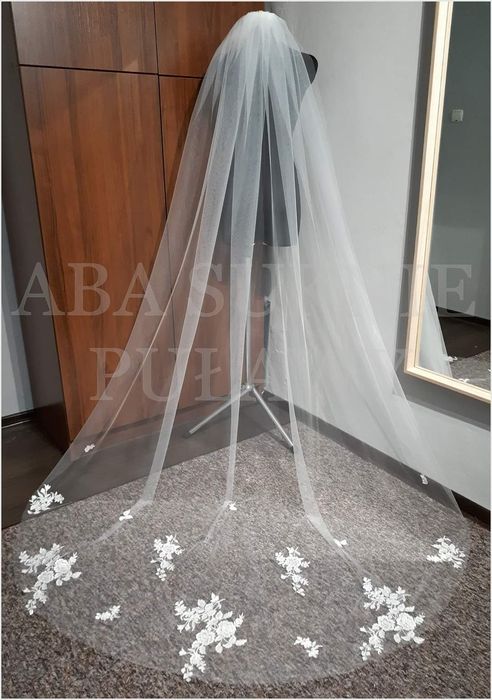 nowy WELON koronkowy 250 cm. IVORY