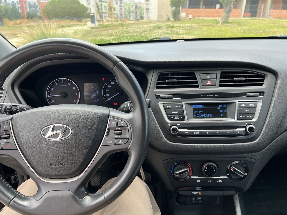 VENDO Hyundai como novo!!