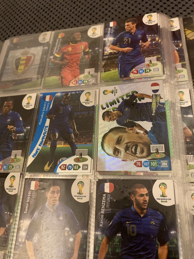 Piłkarski album kolekcjonerski world cup brasil